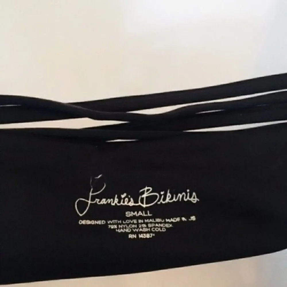 Frankie’s Bikinis black Shiloh off shoulder bikini top small BoxA